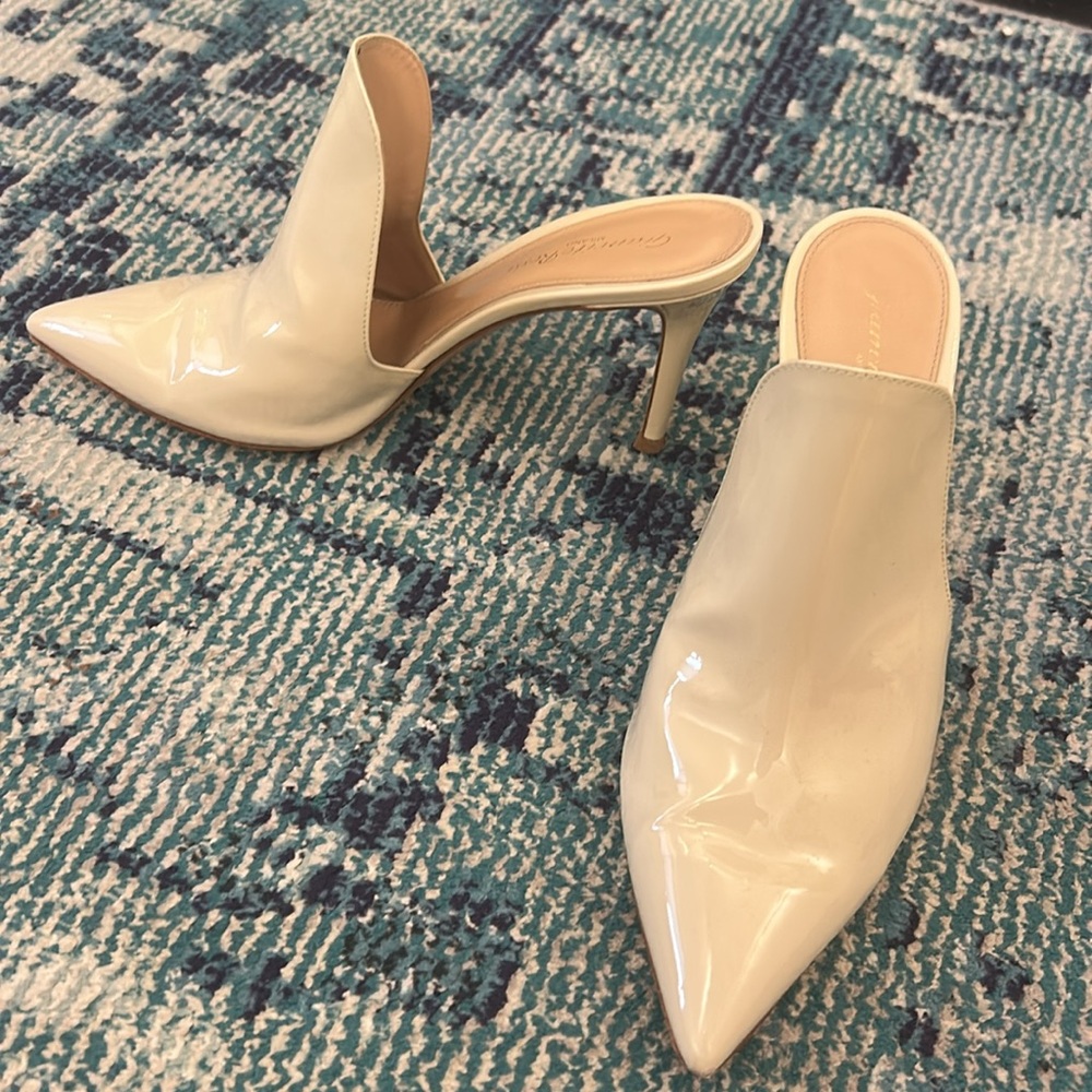 Gianvito Rossi patent leather mules 37.5